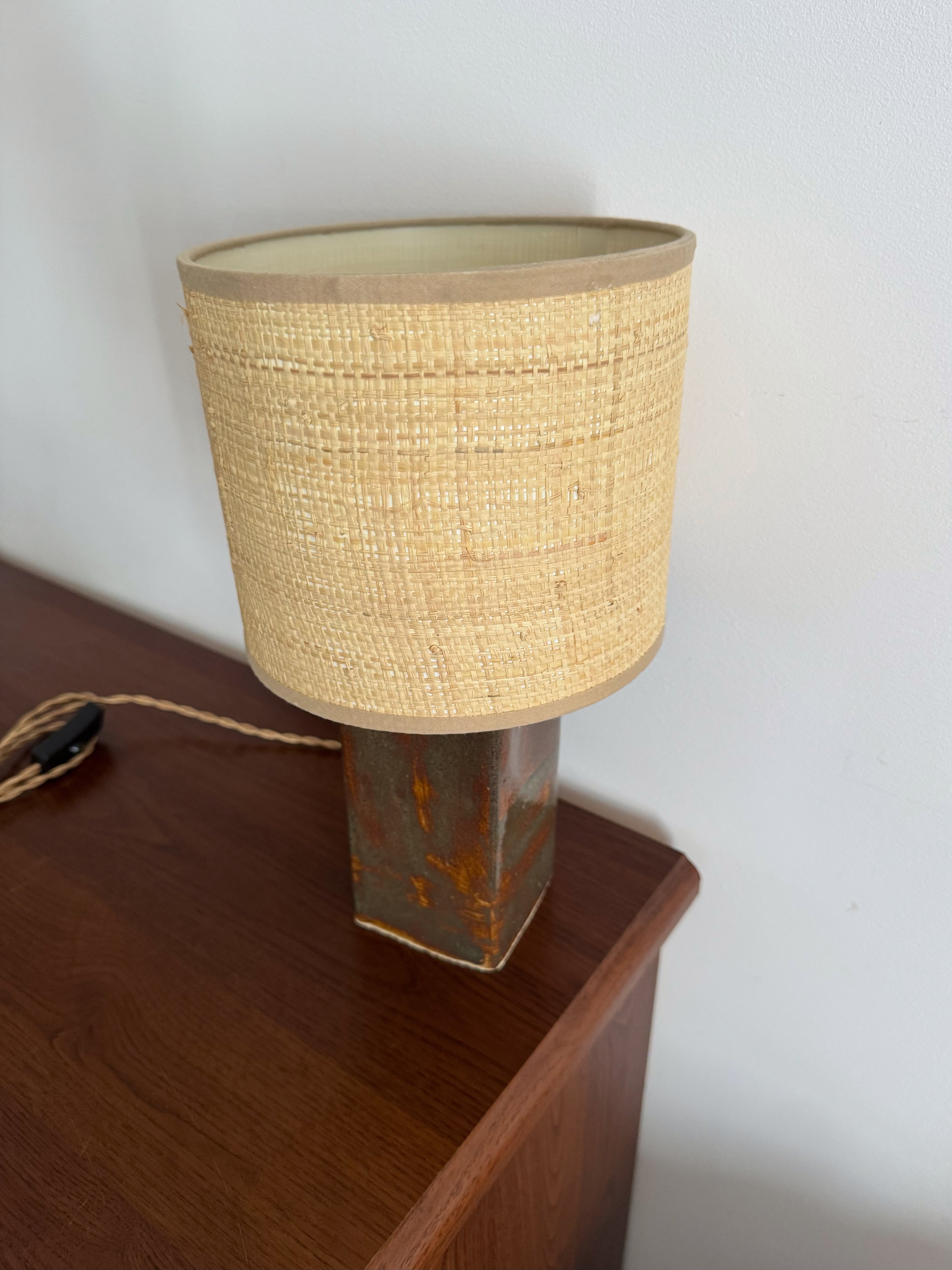 Square Ceramic Table Lamp with Round Fabric Shade