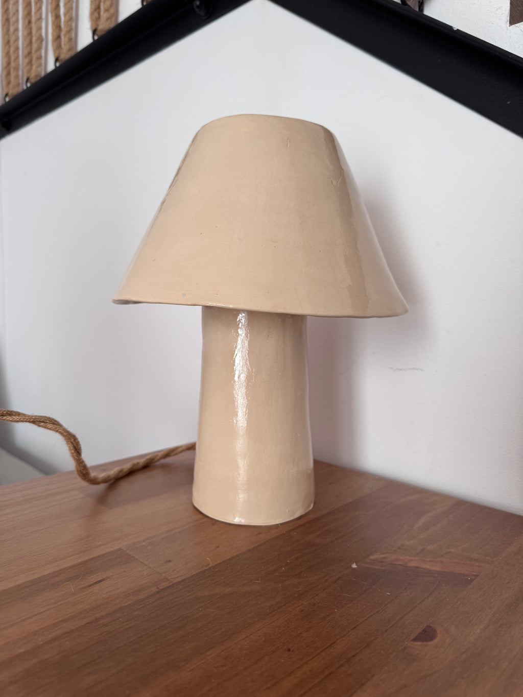 Beige ceramic lamp