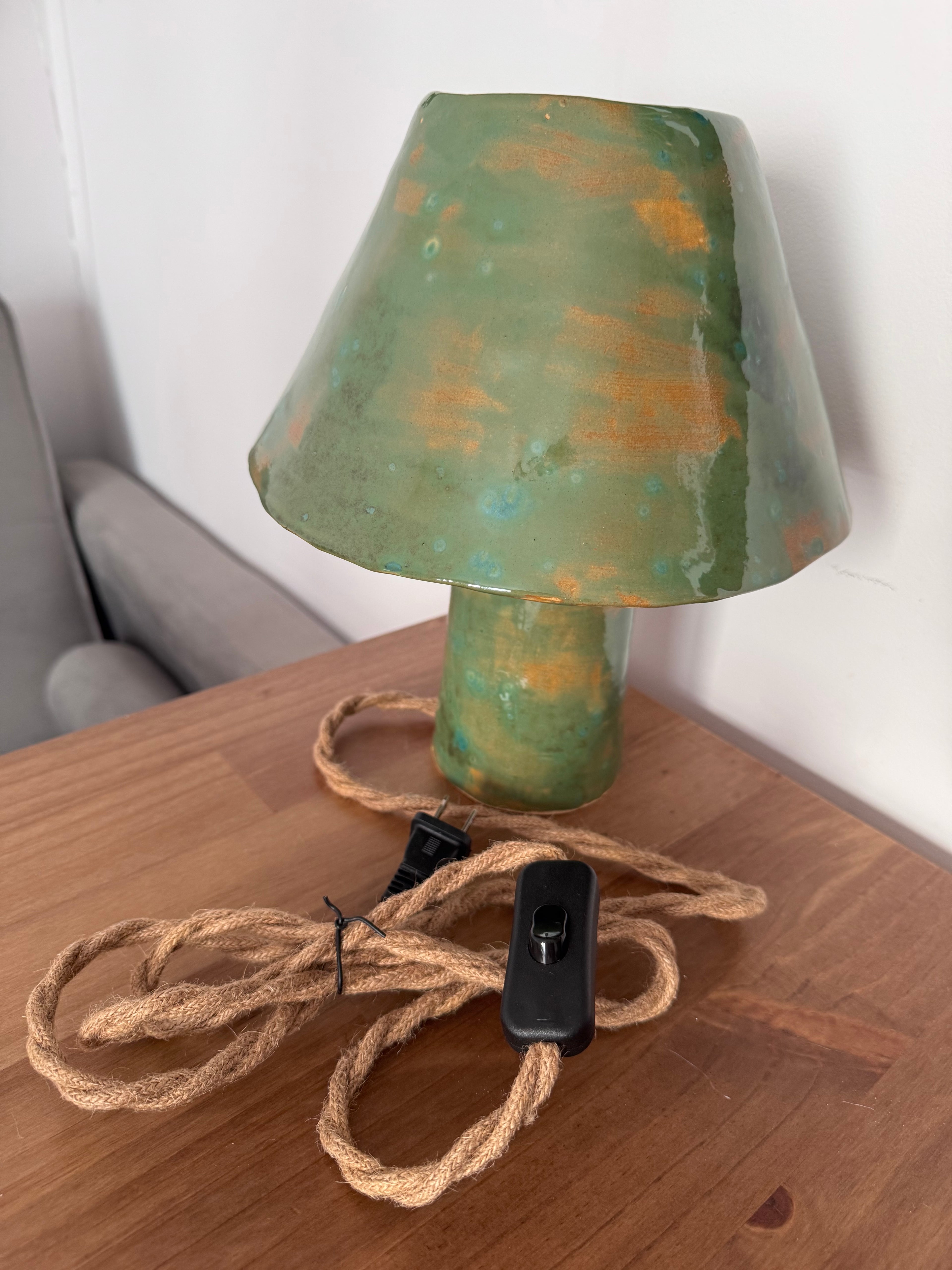 Green lamp