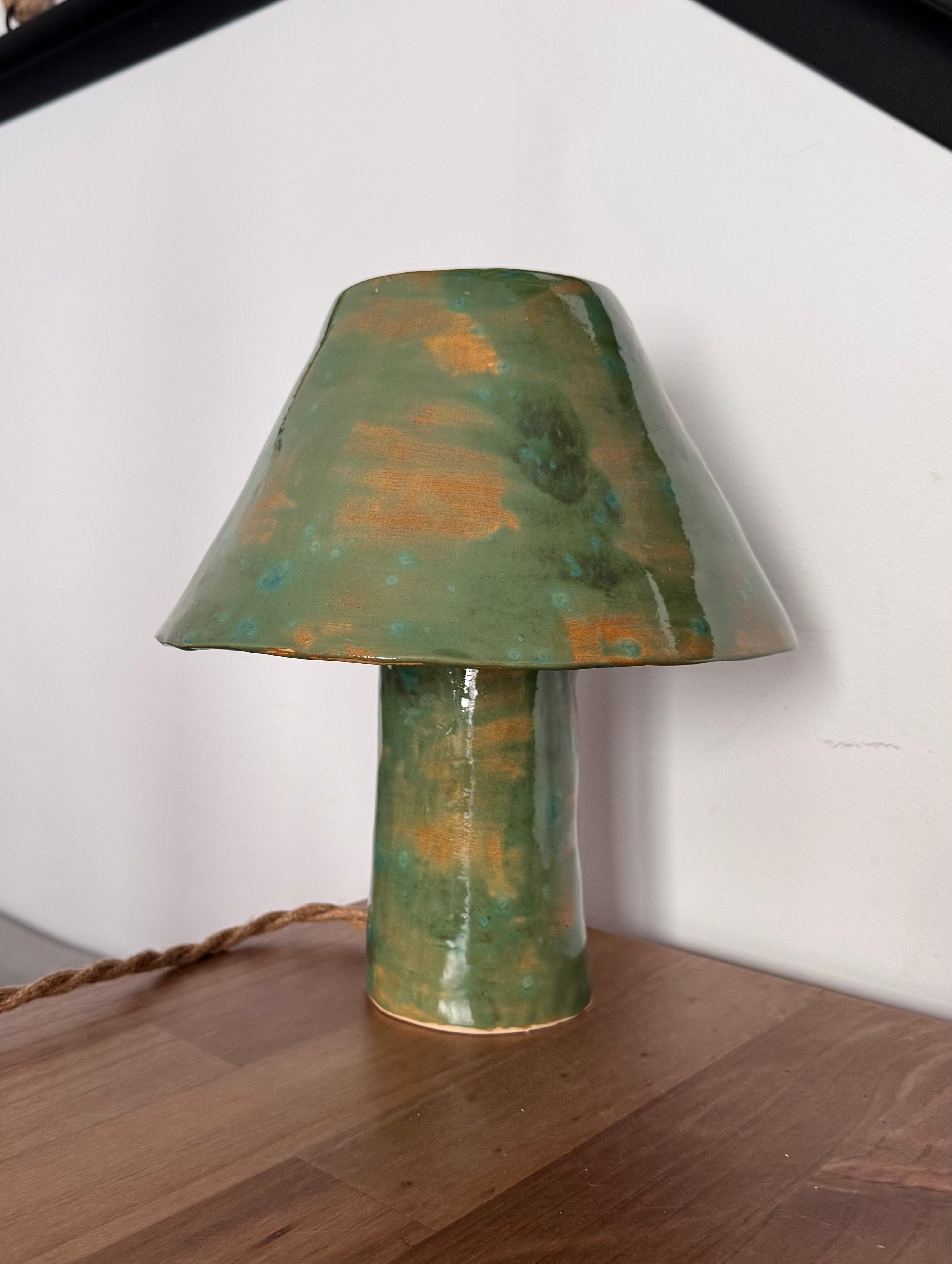 Green lamp